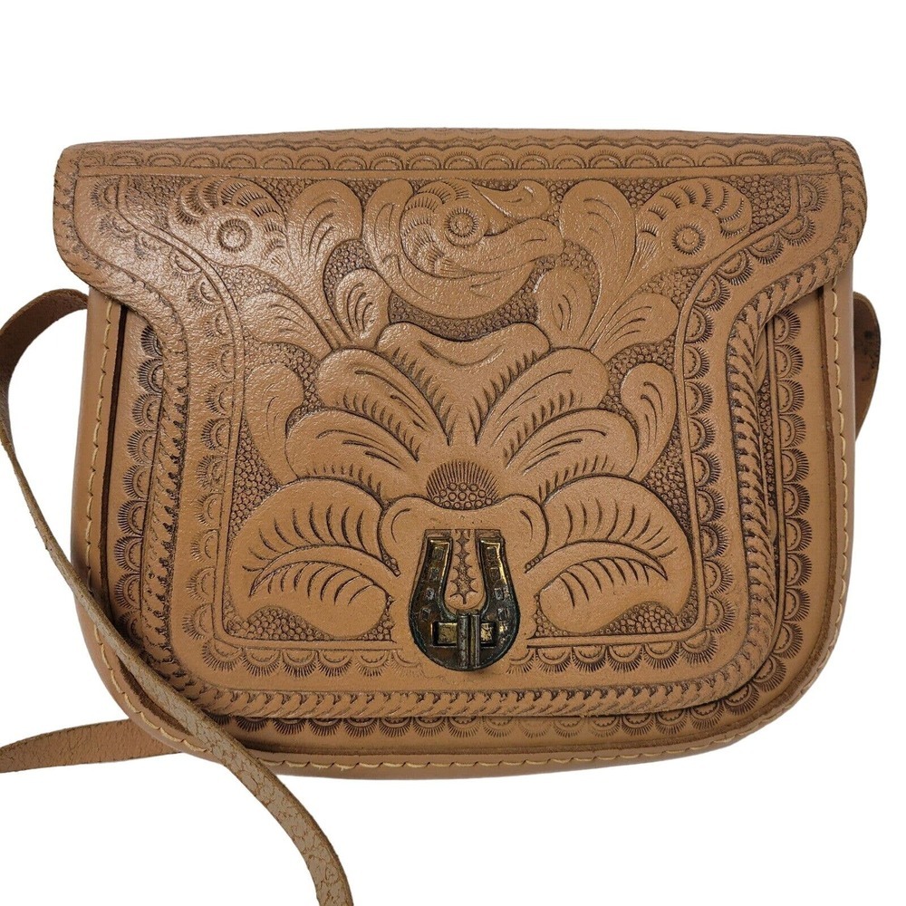 Vintage 1970s Tooled Leather Handbag Adjustable Strap STUNNING boho chic